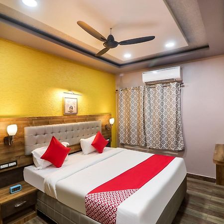 Super Hotel O Padma Manor Brahmapur Esterno foto