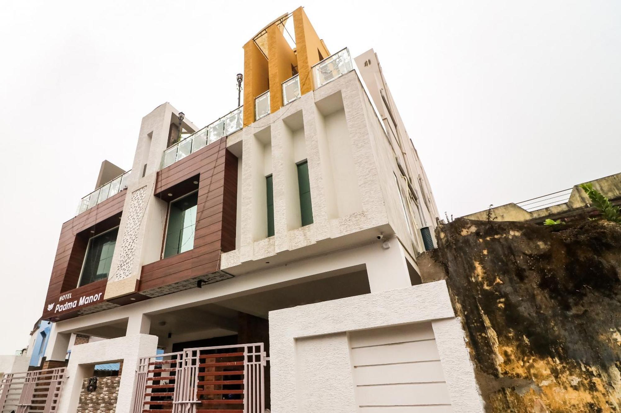 Super Hotel O Padma Manor Brahmapur Esterno foto