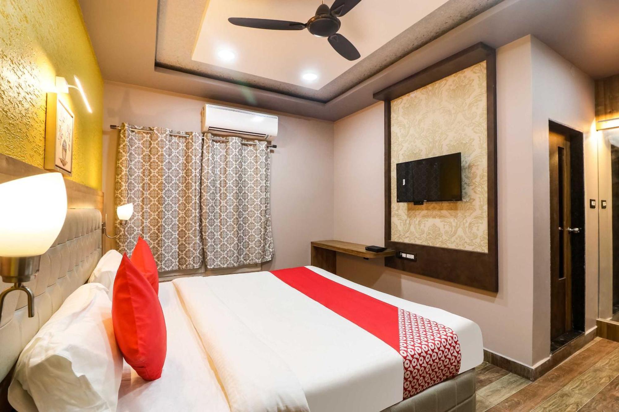 Super Hotel O Padma Manor Brahmapur Esterno foto