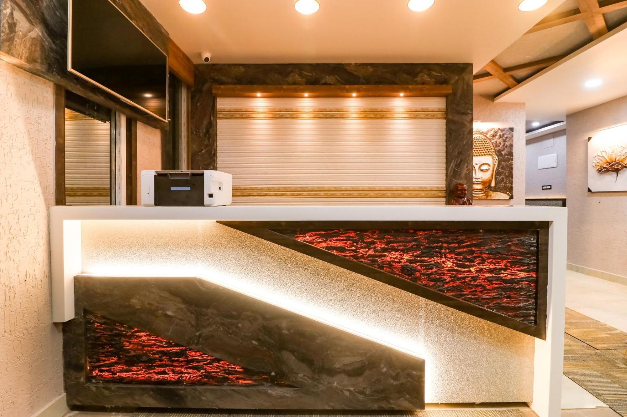 Super Hotel O Padma Manor Brahmapur Esterno foto